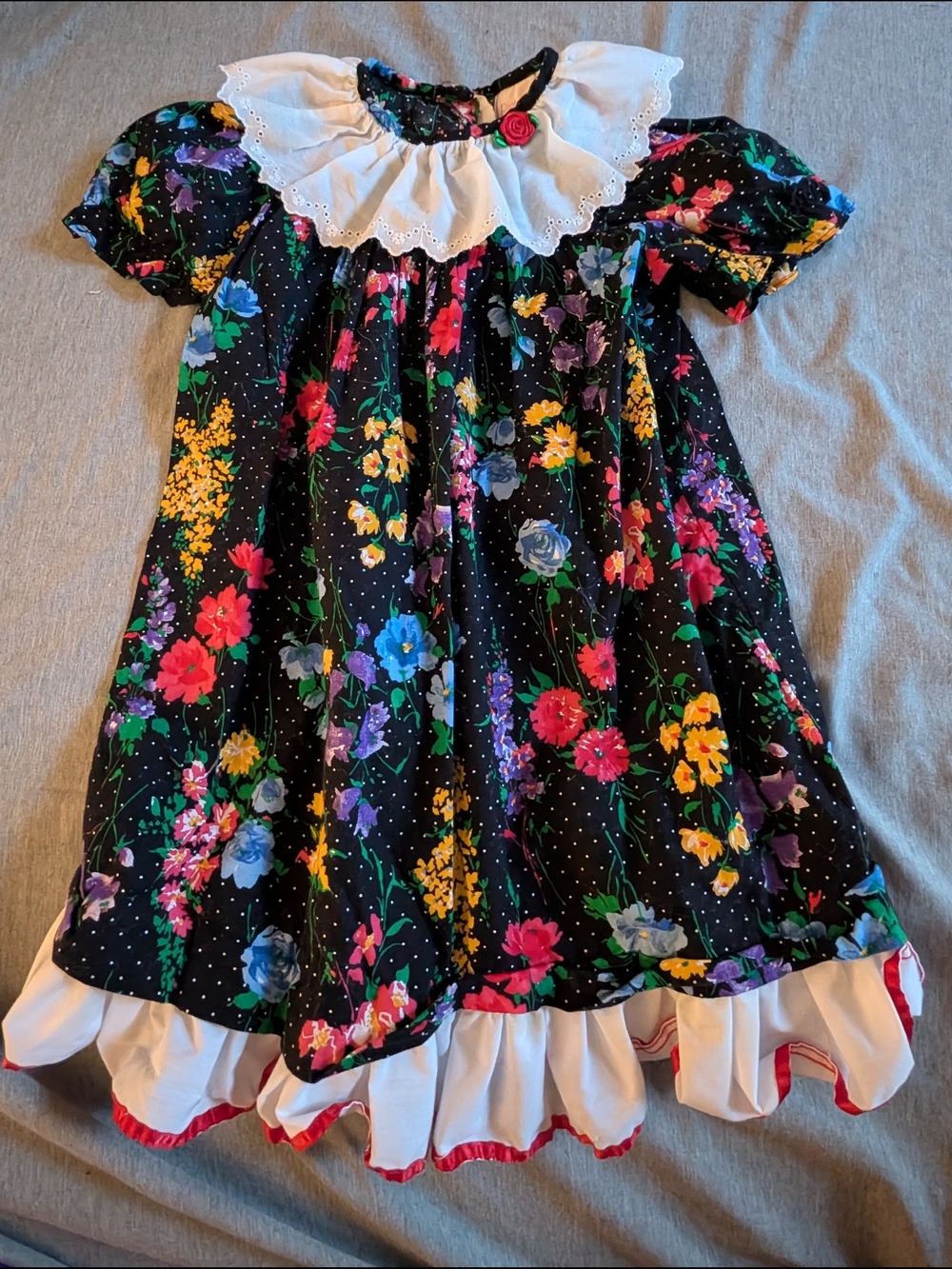 Vintage Girls Black Floral Ruffle Collar Dress